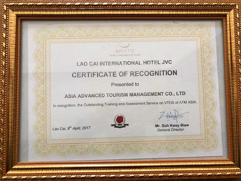 giay khen tong cuc du lich