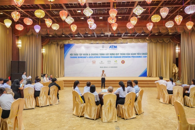 Toàn cảnh bế giảng